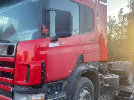 2005 Scania P-series, красный, 1200000 рублей, вид 1