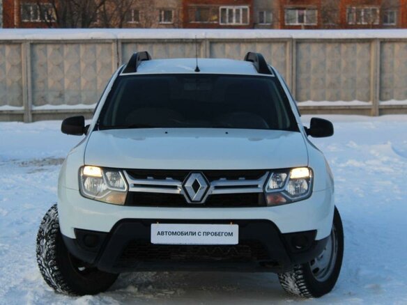 2015 Renault Duster I Рестайлинг, белый - вид 1