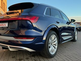 2022 Audi e-tron S, синий, 4179201 рублей, вид 1