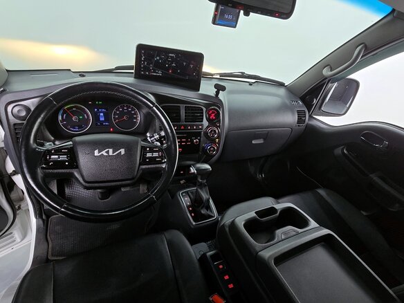 2024 Kia Bongo, белый, 3043000 рублей - вид 5