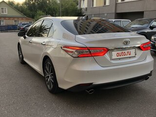 2022 Toyota Camry VIII (XV70) Рестайлинг, белый, 3650000 рублей, вид 4
