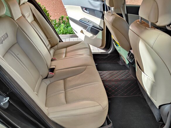 2013 Kia Quoris I, чёрный, 1300000 рублей - вид 6