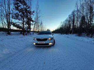 2016 Skoda Octavia III (A7), белый, 1350000 рублей, вид 2