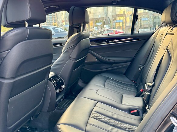 2022 BMW 5 серии 530i VII (G30/G31/G38) Рестайлинг, серый, 7299000 рублей - вид 17