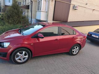 2013 Chevrolet Aveo II, красный, 688888 рублей, вид 5