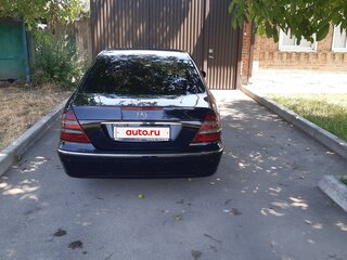 2002 Mercedes-Benz E-Класс 220 III (W211, S211), чёрный, 700000 рублей, вид 3