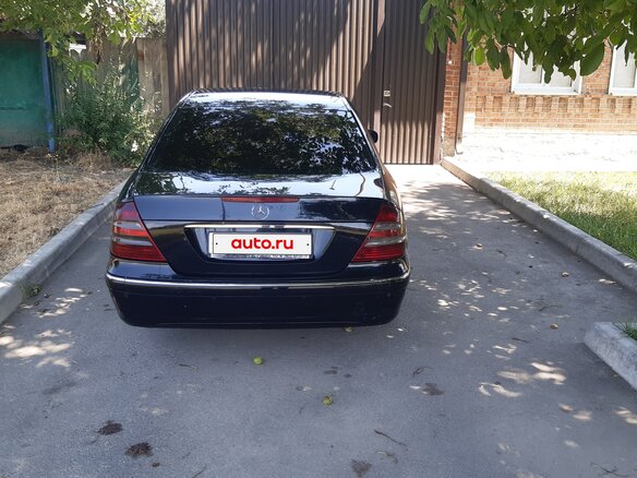2002 Mercedes-Benz E-Класс 220 III (W211, S211), чёрный, 700000 рублей - вид 2