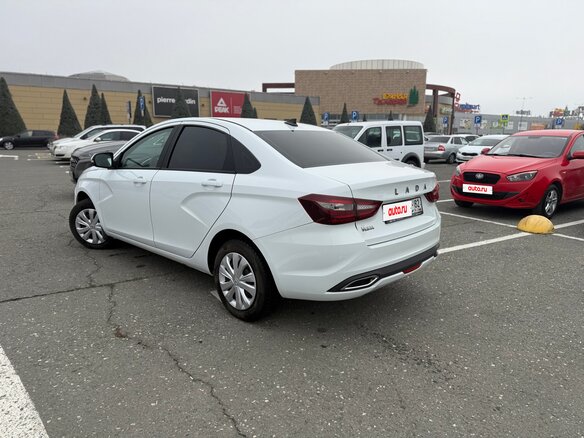 2023 Lada (ВАЗ) Vesta I Рестайлинг (NG), белый, 1350000 рублей - вид 11