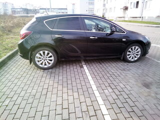 2012 Opel Astra J, чёрный, 890000 рублей, вид 3