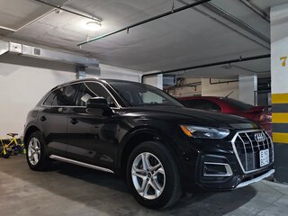 2021 Audi Q5 45 TFSI II (FY) Рестайлинг, чёрный, 3550000 рублей, вид 2