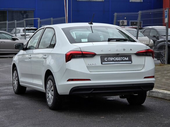 2020 Skoda Rapid II, белый, 1619000 рублей - вид 6