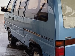 1989 Nissan Largo II (GC22), серый, 500000 рублей, вид 4