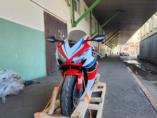 2015 Honda CBR 1000 RR/RA Fireblade, белый, 1100000 рублей, вид 3