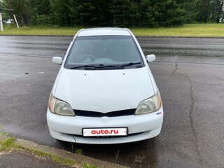 2000 Toyota Platz, белый, 370000 рублей, вид 1