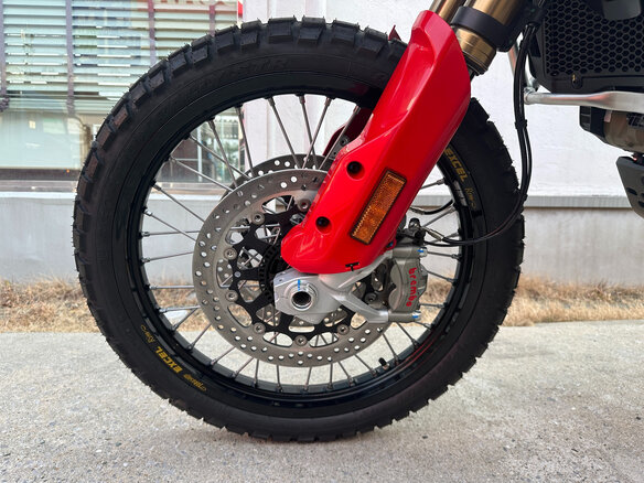 2024 Ducati DesertX, белый, 1500000 рублей - вид 8