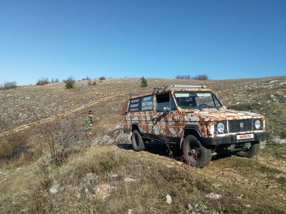 1992 Aro 10, белый