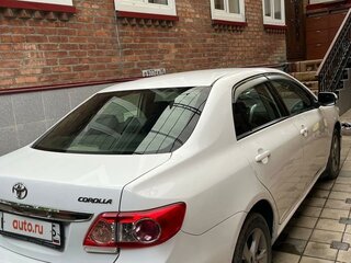 2013 Toyota Corolla X (E140, E150) Рестайлинг, белый, 1500000 рублей, вид 3