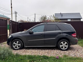 2011 Mercedes-Benz M-Класс 350 II (W164) Рестайлинг, чёрный, 1390000 рублей, вид 4