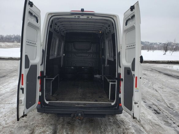 2019 Volkswagen Crafter, белый, 3000000 рублей - вид 6