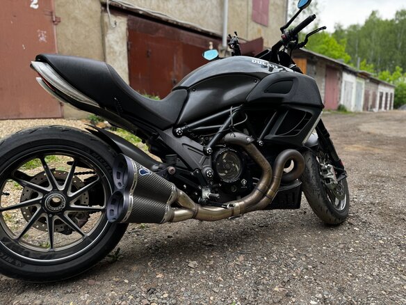 2012 Ducati Diavel, чёрный, 900000 рублей - вид 2