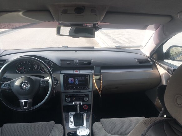 2010 Volkswagen Passat B6, серый, 860000 рублей - вид 2