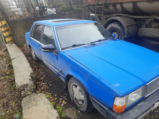 1988 Volvo 760, синий, 350000 рублей, вид 2