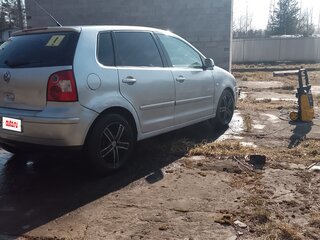 2004 Volkswagen Polo IV, серебристый, 450000 рублей, вид 2
