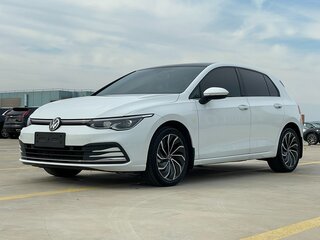 2022 Volkswagen Golf VIII, белый, 2260000 рублей, вид 1