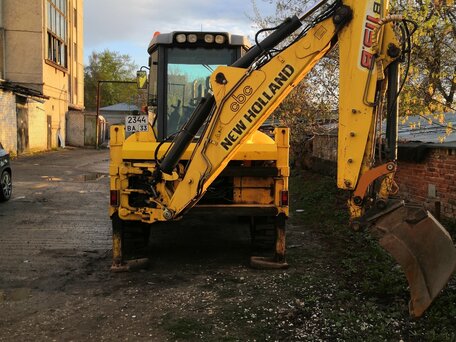 2005 New Holland B115B, жёлтый, 4500000 рублей, вид 4