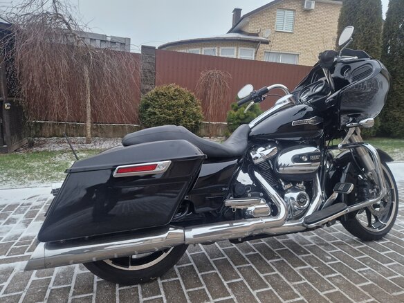 2021 Harley-Davidson Road Glide, чёрный, 1430000 рублей - вид 7