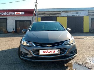 2018 Chevrolet Cruze II, бежевый, 1300000 рублей, вид 2