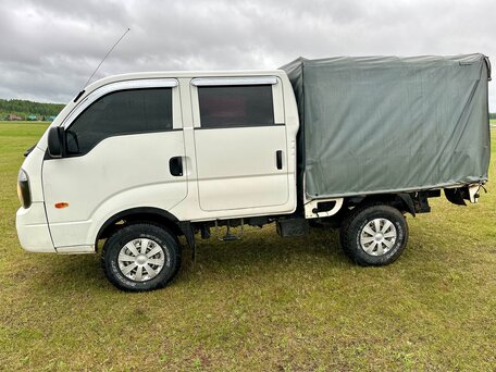 2012 Kia Bongo, белый, 1300000 рублей, вид 4