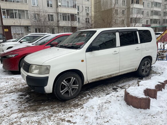 2003 Toyota Probox I, белый, 460000 рублей