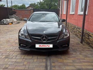 2009 Mercedes-Benz E-Класс 350 IV (W212, S212, C207), серый, 1500000 рублей, вид 1