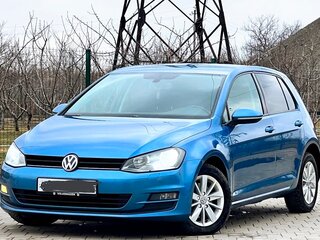 2013 Volkswagen Golf VII, голубой, 1030000 рублей, вид 2