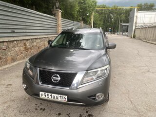 2014 Nissan Pathfinder IV, серый, 1700000 рублей, вид 1