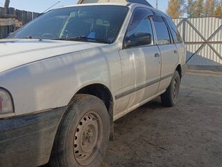 1998 Nissan Wingroad I (Y10), белый, 320000 рублей, вид 4