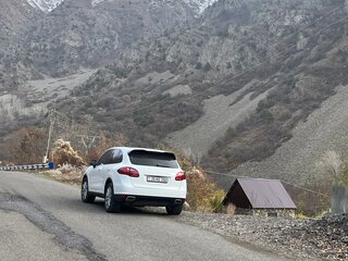 2011 Porsche Cayenne Diesel II (958), белый, 2600000 рублей, вид 3
