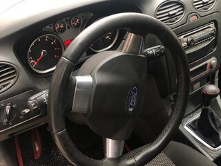 2008 Ford Focus II Рестайлинг, чёрный, 400000 рублей, вид 5