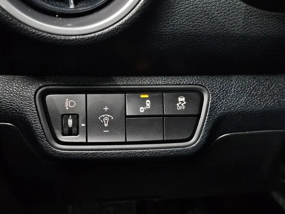 2024 Kia K3 II (China Market) Рестайлинг, белый, 1900000 рублей - вид 16