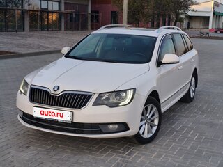 2013 Skoda Superb II Рестайлинг, белый, 1350000 рублей, вид 2