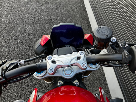 2024 Triumph Speed Triple, красный, 1700000 рублей, вид 5