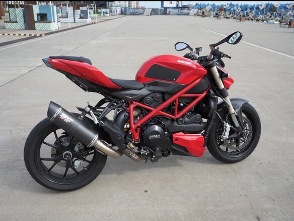 2014 Ducati Streetfighter, красный, 650000 рублей - вид 1