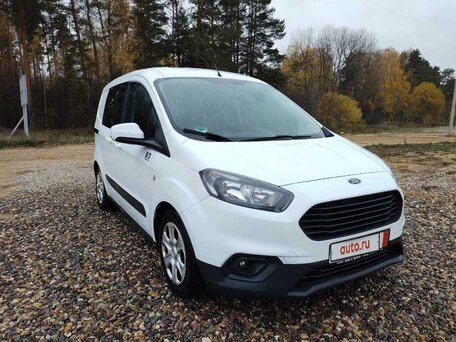 2018 Ford Transit Courier, белый, 1590000 рублей, вид 4