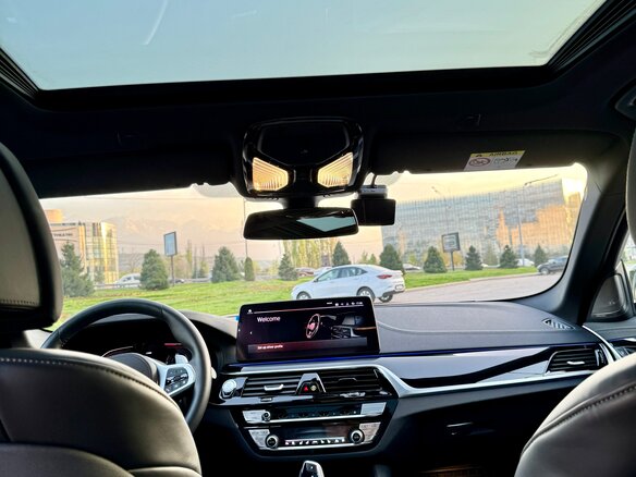 2022 BMW 5 серии 530i VII (G30/G31/G38) Рестайлинг, серый, 7299000 рублей - вид 8