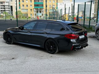 2018 BMW 5 серии 520d xDrive VII (G30/G31/G38), серый, 3199999 рублей, вид 1