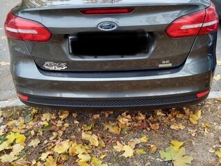 2017 Ford Focus III Рестайлинг, серый, 1100000 рублей, вид 4