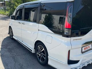 2015 Honda Stepwgn Spada V, белый, 2100000 рублей, вид 4