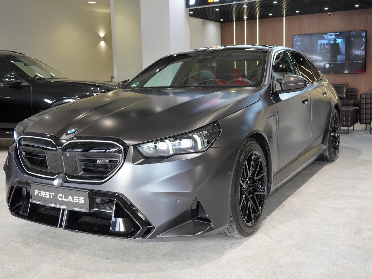 Открыть фотографии: BMW M5 VII (G90)