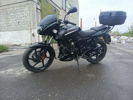2022 Bajaj Pulsar 180, чёрный, 150000 рублей, вид 2